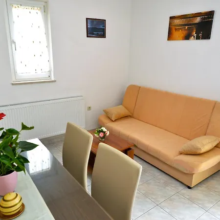 Goranka Apartmán *